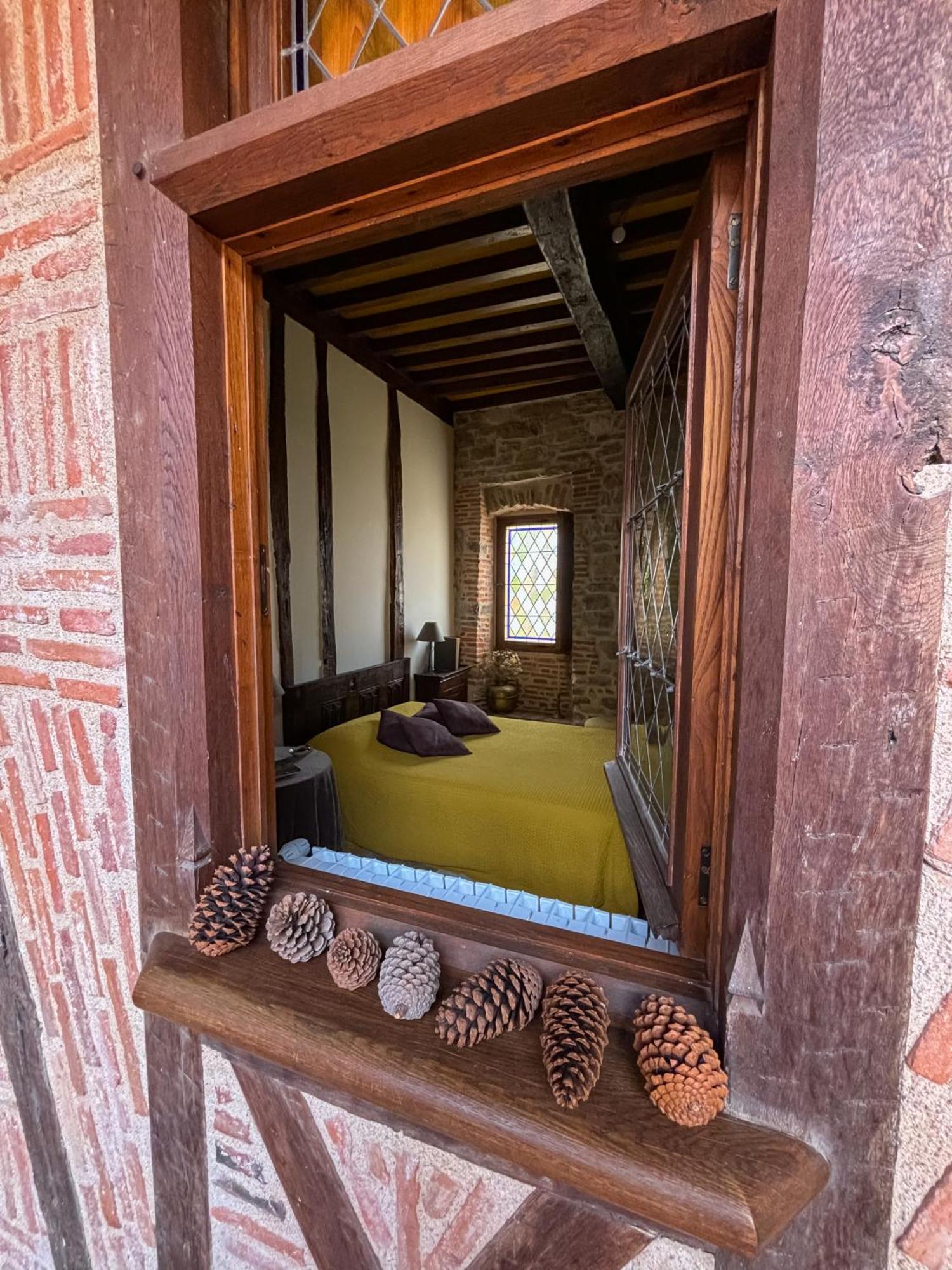 La Maison Bakea Cordes Sur Ciel Exteriör bild